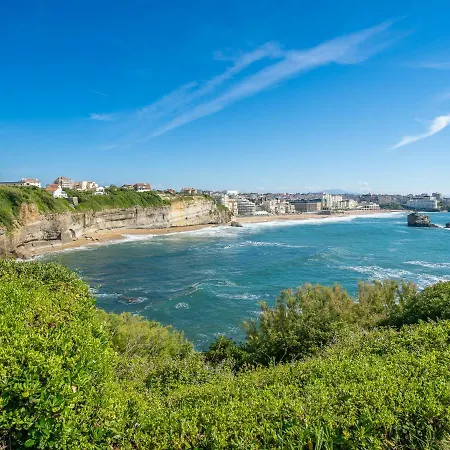 Apartment Les Hauts De Biarritz-5 By Interhome